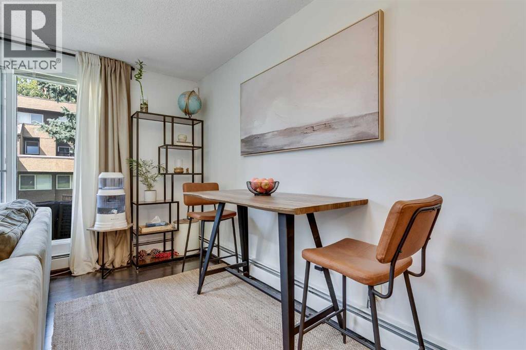Single Family House Multi-level for Sale in   Village Terrace SW Patterson Calgary 