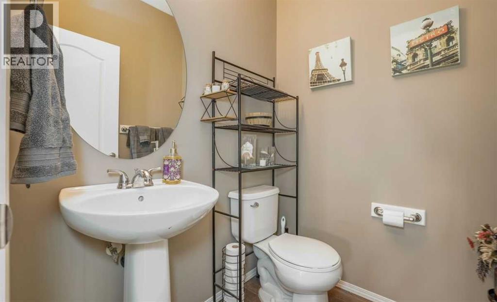 Single Family House for Sale in  Nolancrest Green NW Nolan Hill Calgary 