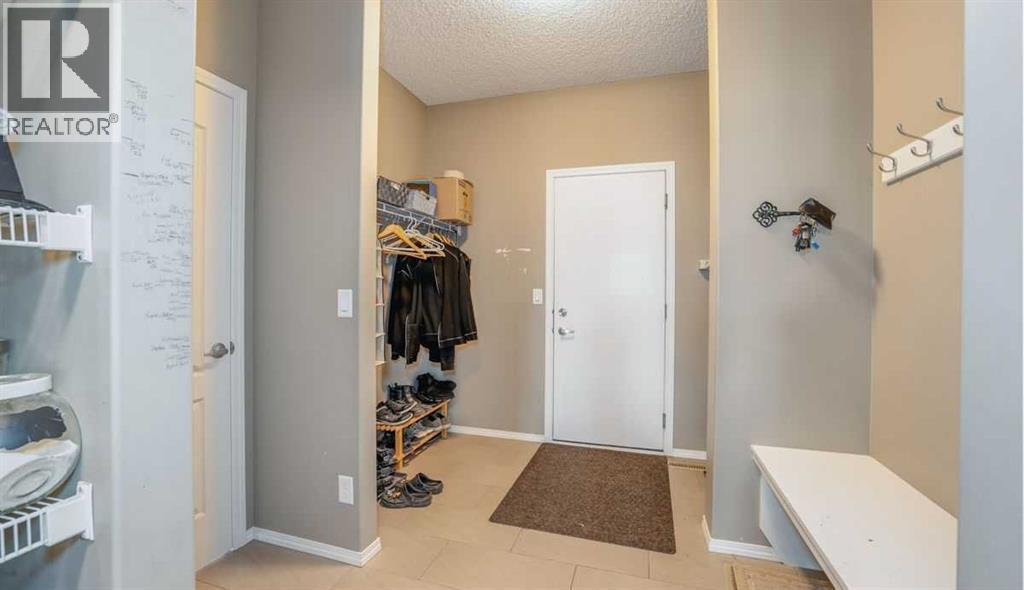 Single Family House for Sale in  Nolancrest Green NW Nolan Hill Calgary 