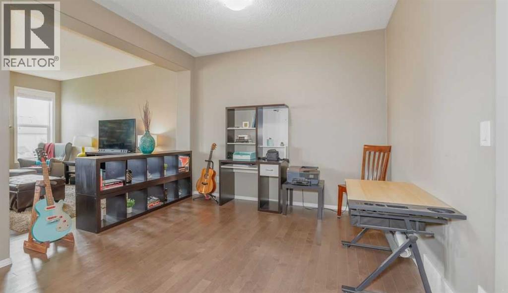 Single Family House for Sale in  Nolancrest Green NW Nolan Hill Calgary 