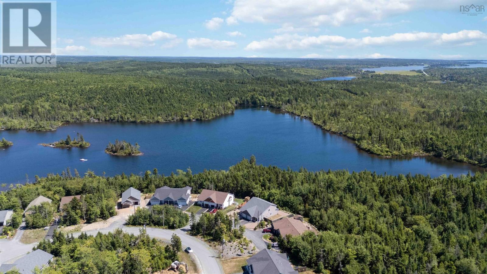 Photo 4 of 11 Peaceful Place, Porters Lake NS