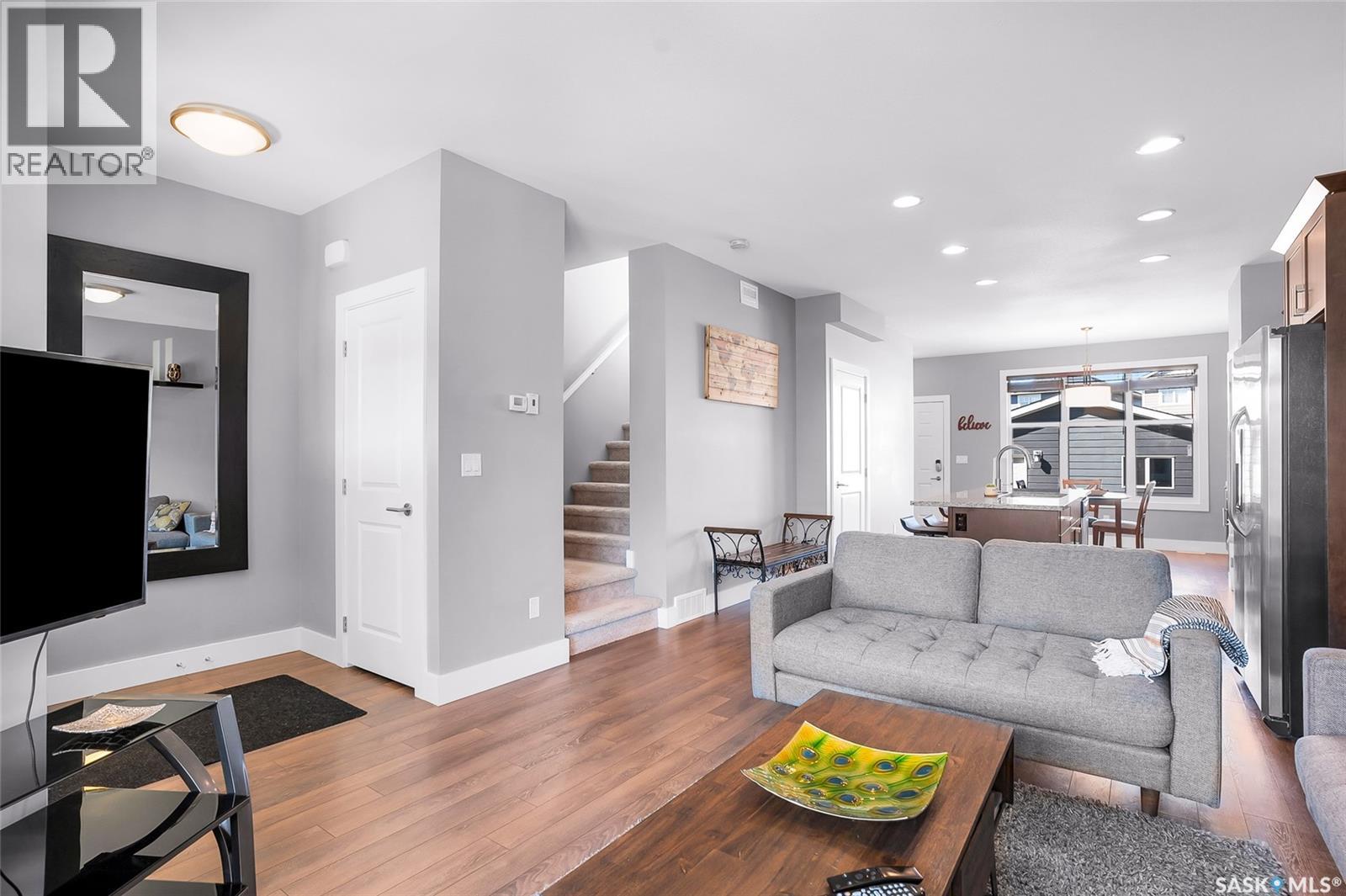 Photo 7 of 278 Eaton Crescent, Saskatoon SK