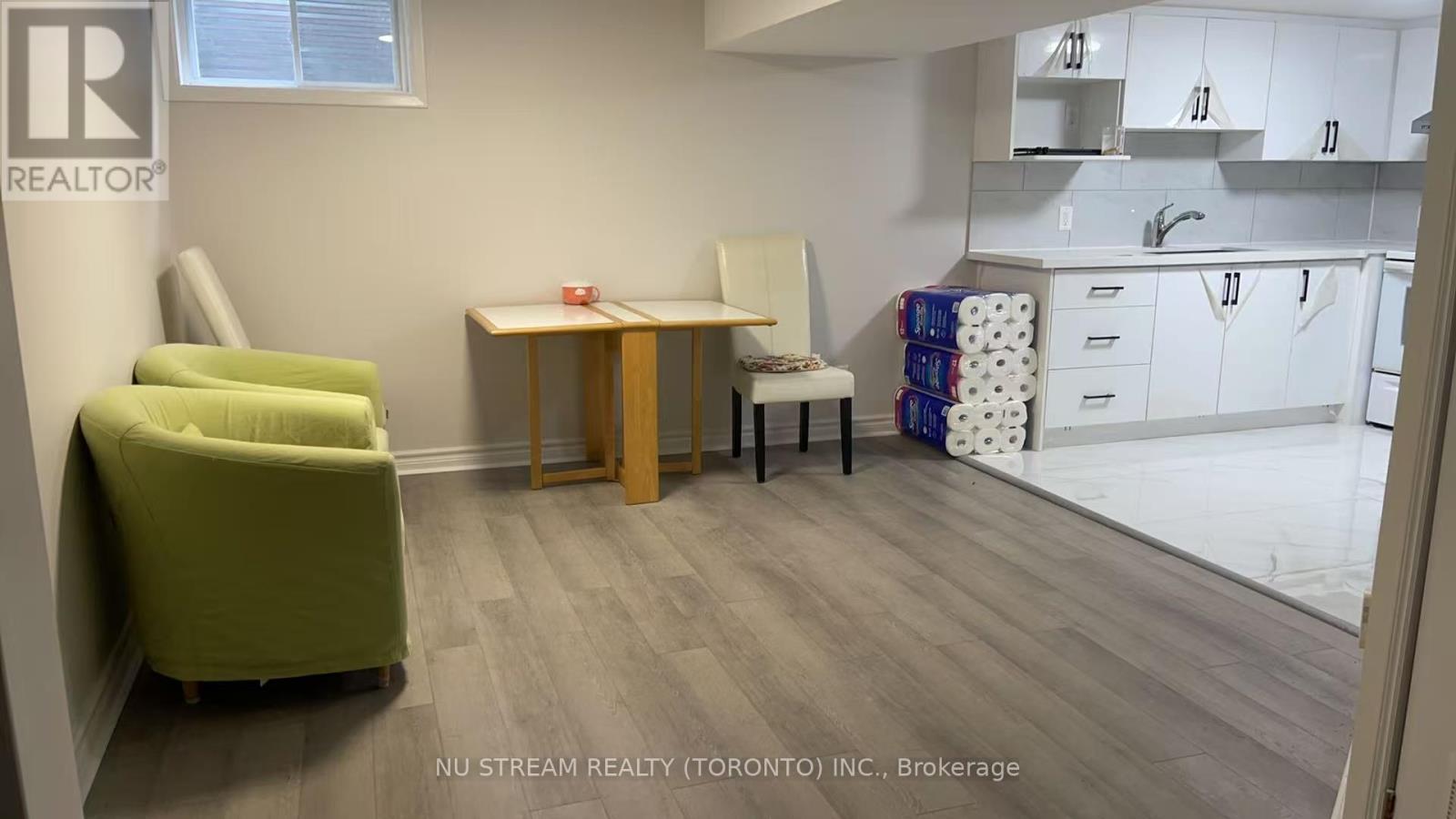 Photo 1 of Basement 132 Heatherside Drive, Toronto ON