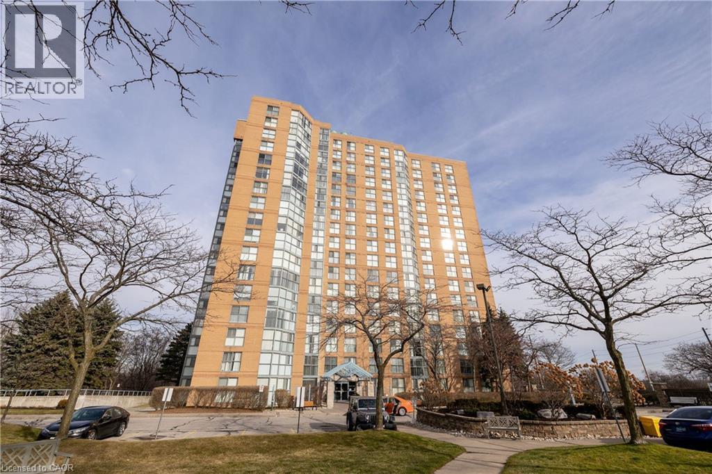 Photo 3 of 90 Dale Avenue Unit 905, Toronto ON