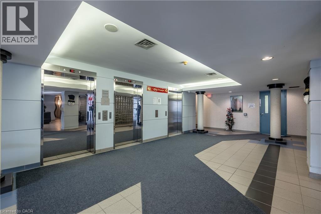 Photo 30 of 90 Dale Avenue Unit 905, Toronto ON