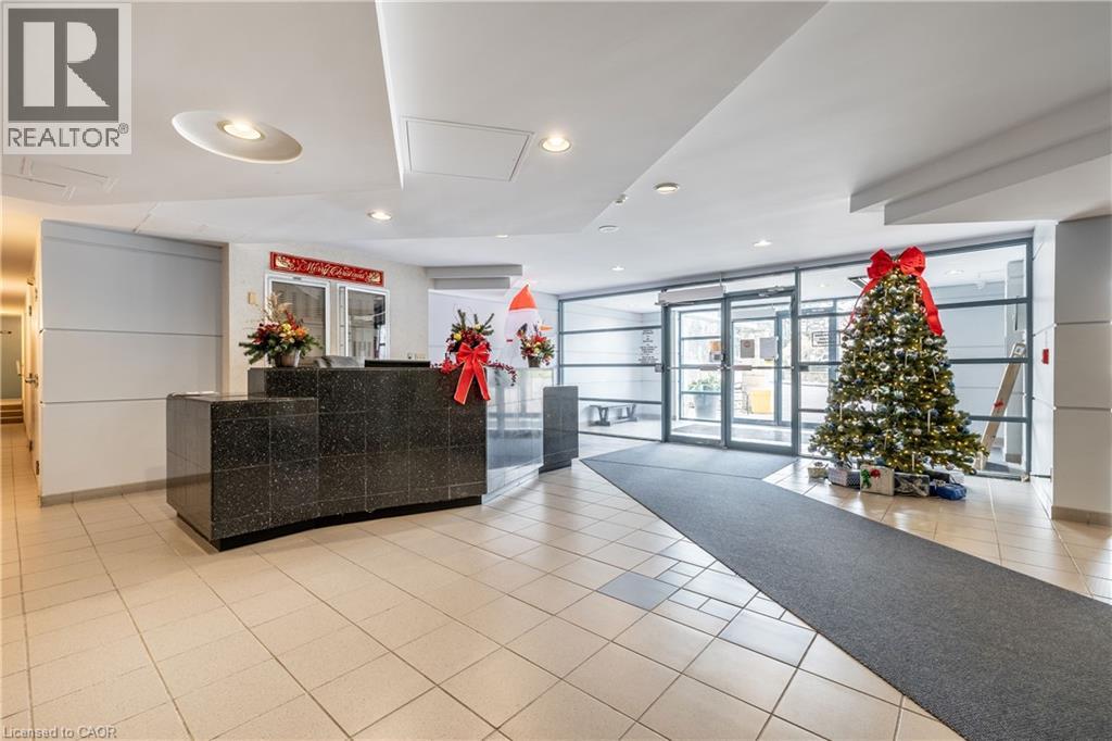 Photo 31 of 90 Dale Avenue Unit 905, Toronto ON