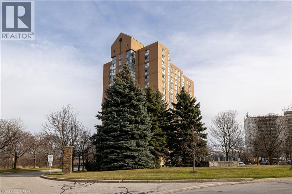 Photo 32 of 90 Dale Avenue Unit 905, Toronto ON