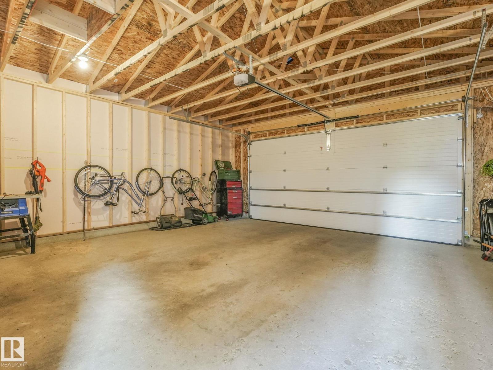 Photo 41 of 225 Southfork Dr, Leduc AB