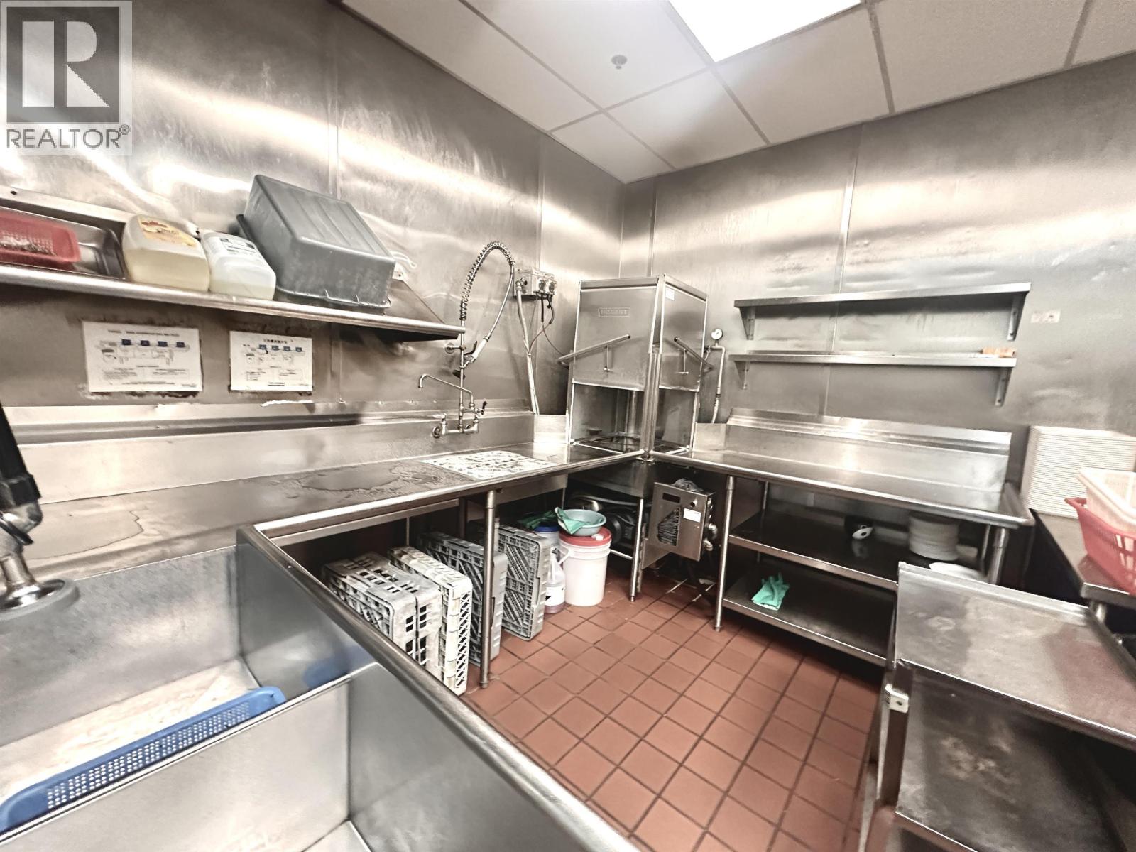 2792 4151 HAZELBRIDGE WAY, Richmond