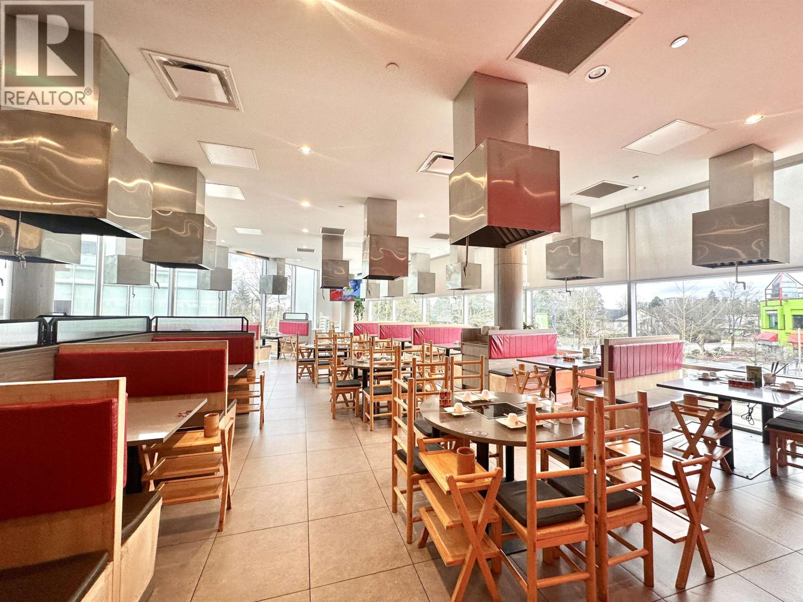 2792 4151 HAZELBRIDGE WAY, Richmond