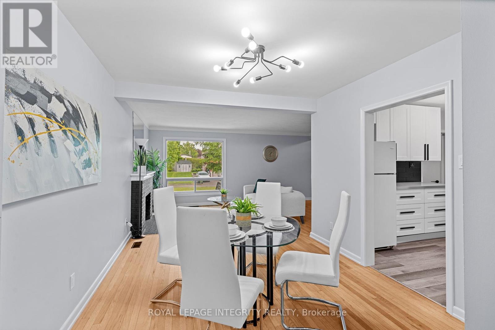 Photo 9 of 1116 Cline Crescent, Ottawa ON
