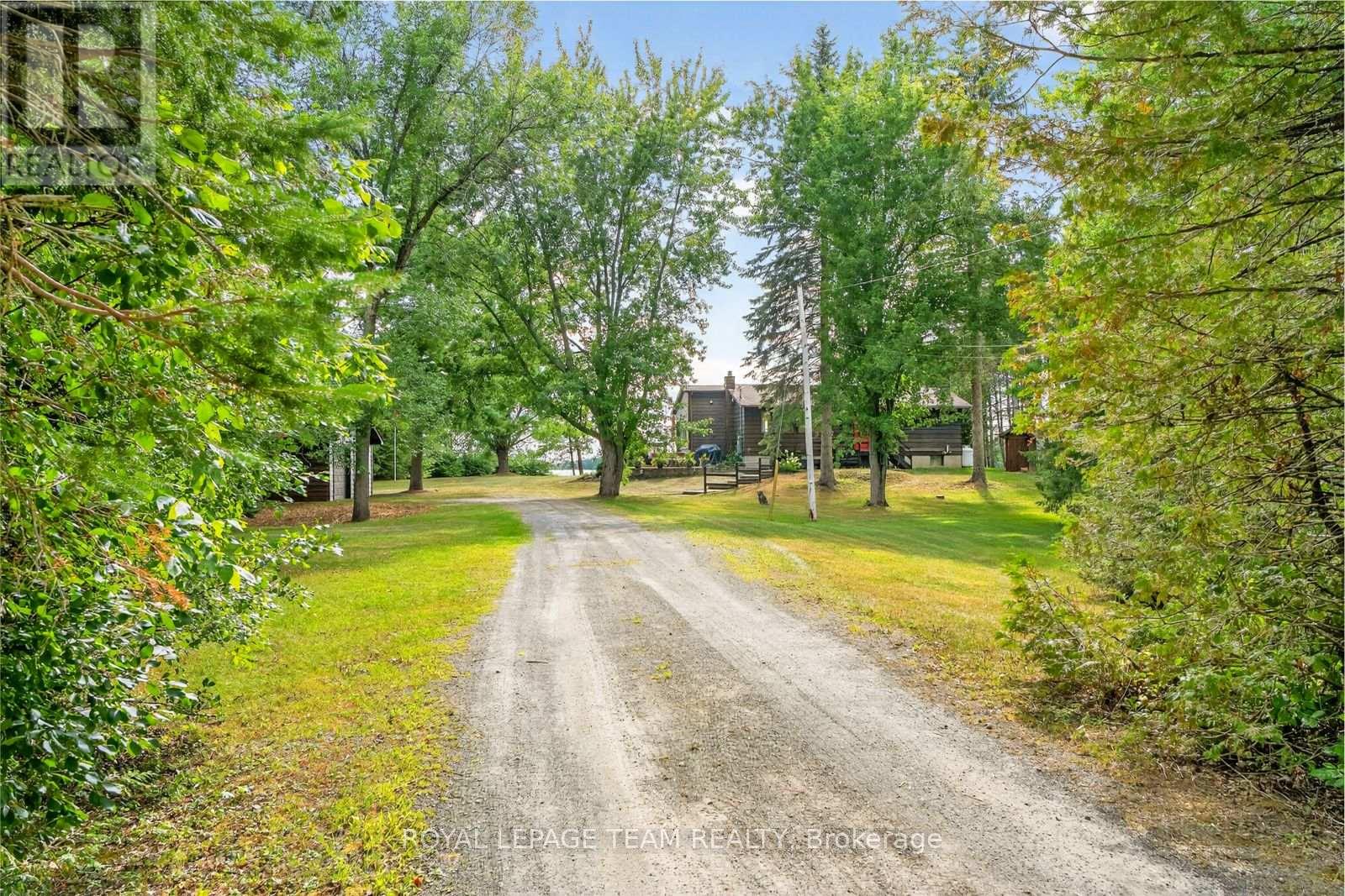 Photo 44 of 4 Rideau Lane, North Grenville ON