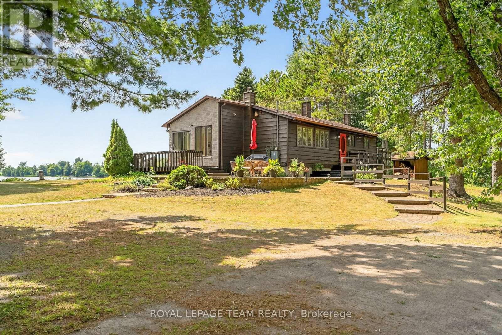Photo 5 of 4 Rideau Lane, North Grenville ON