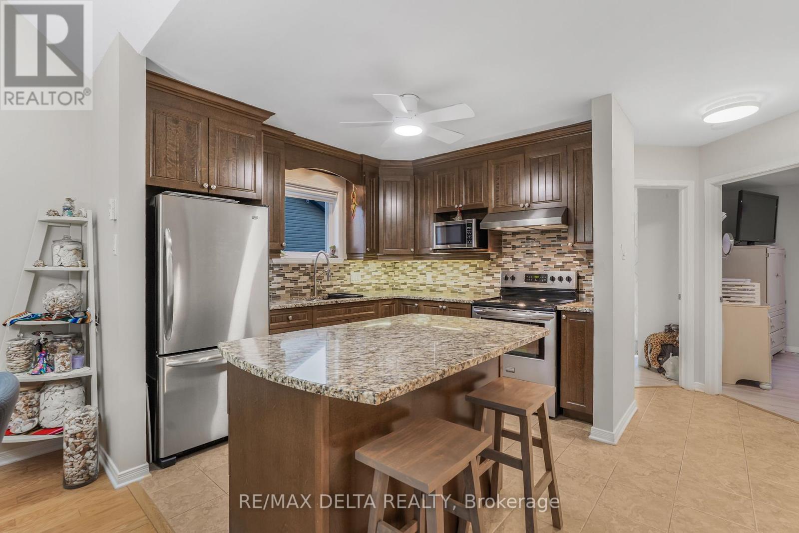 Photo 15 of 102 189 Eliot Street, Clarencerockland ON