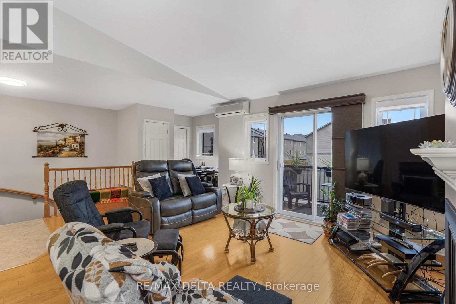 Photo 6 of 102 189 Eliot Street, Clarencerockland ON