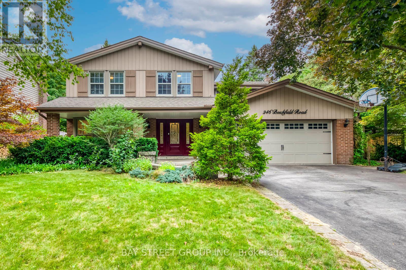 Photo 1 of 246 Beechfield Road, Oakville ON