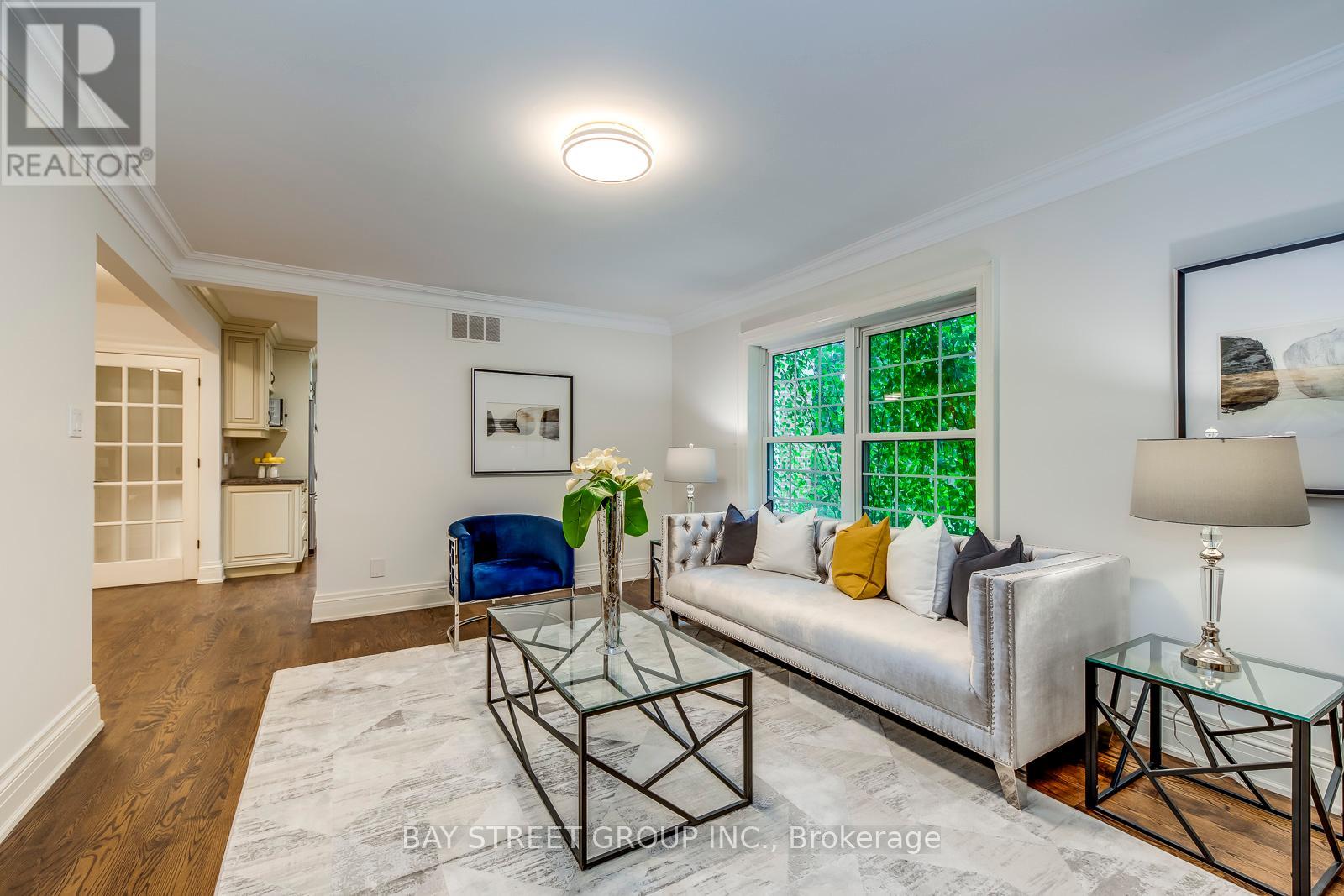 Photo 20 of 246 Beechfield Road, Oakville ON