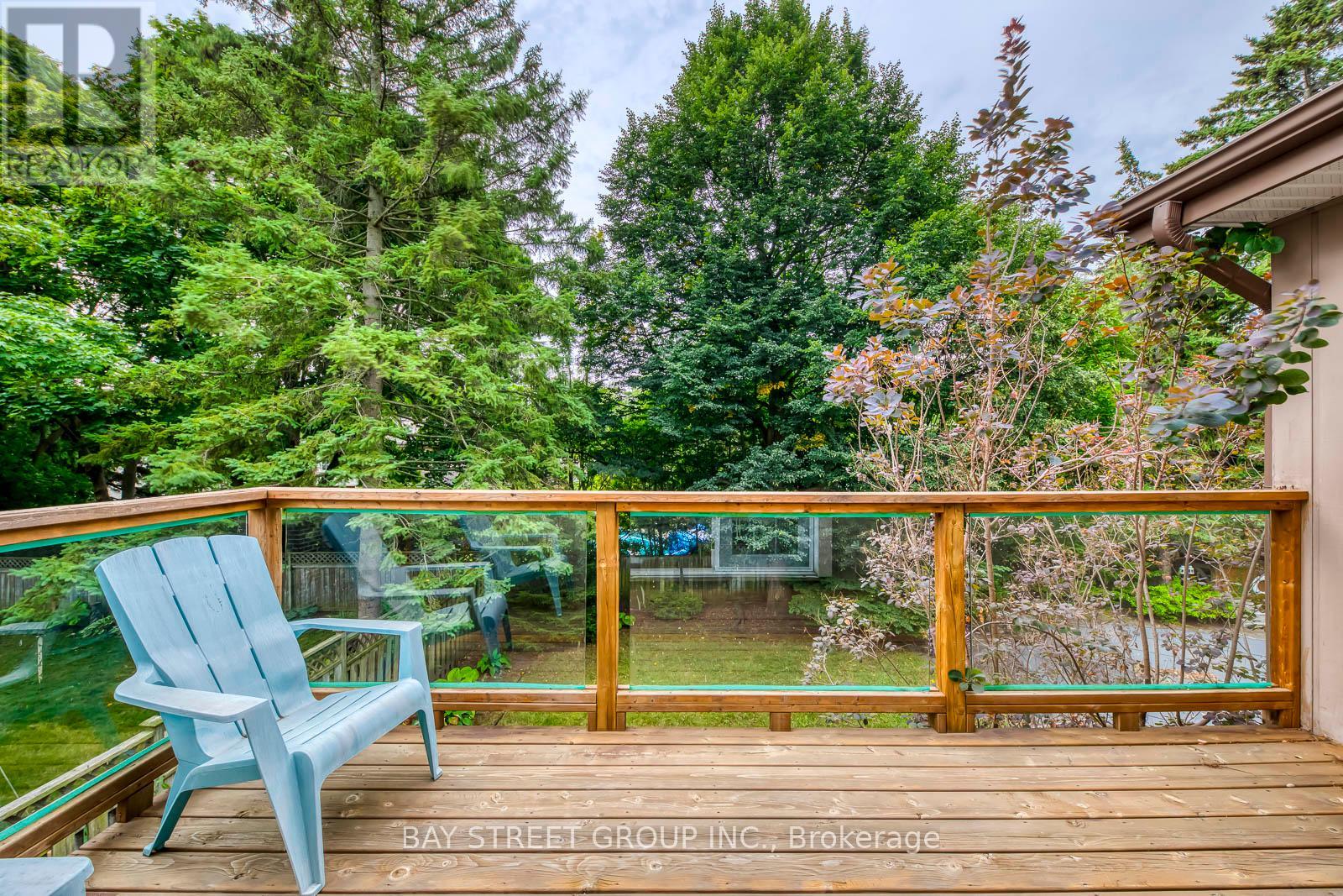 Photo 27 of 246 Beechfield Road, Oakville ON