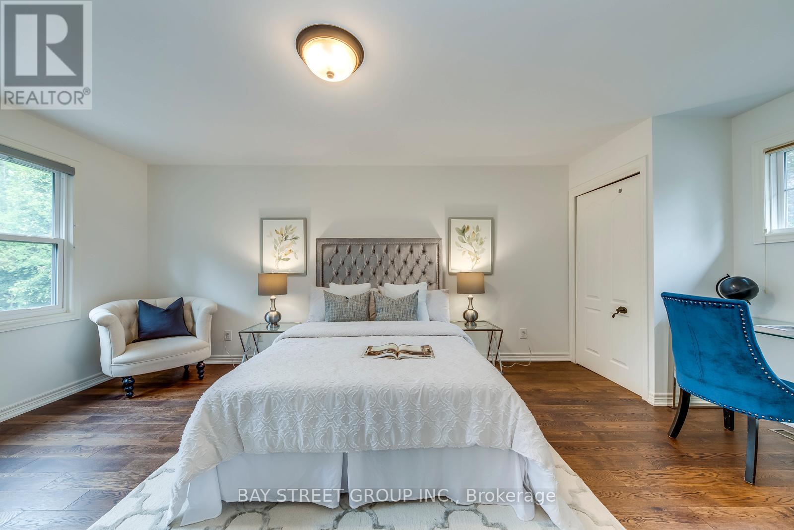Photo 31 of 246 Beechfield Road, Oakville ON