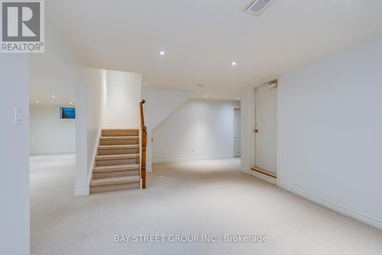 Photo 43 of 246 Beechfield Road, Oakville ON