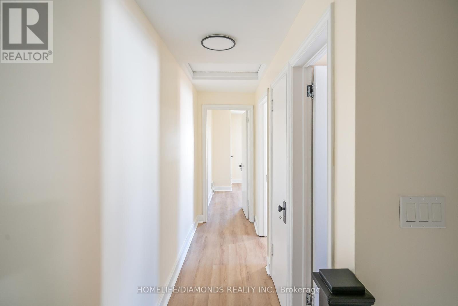 Photo 14 of 5782 Byng Avenue, Niagara Falls ON