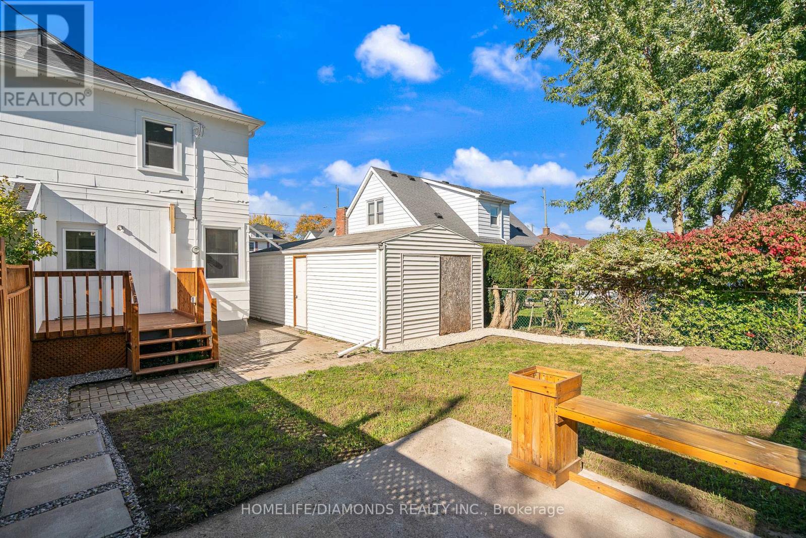 Photo 27 of 5782 Byng Avenue, Niagara Falls ON