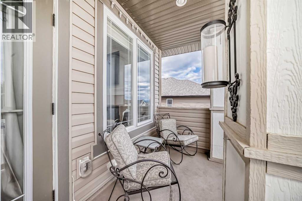 Photo 28 of 174 Heritage Boulevard, Cochrane AB