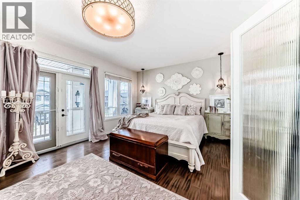 Photo 23 of 174 Heritage Boulevard, Cochrane AB