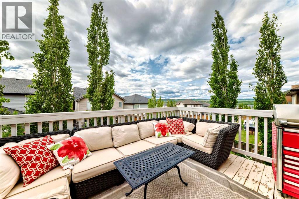 Photo 15 of 174 Heritage Boulevard, Cochrane AB