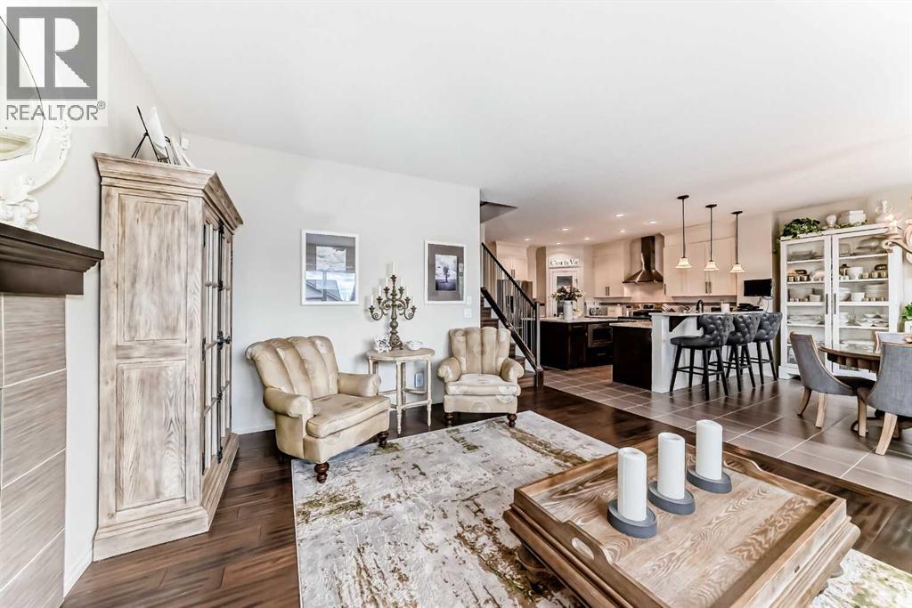 Photo 19 of 174 Heritage Boulevard, Cochrane AB