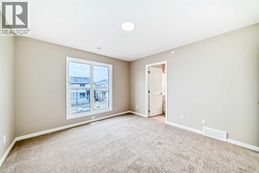 Photo 25 of 397 Hotchkiss Drive, Calgary AB