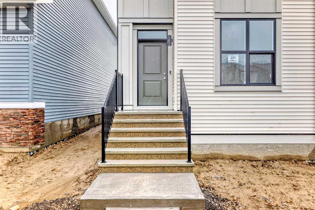Photo 4 of 397 Hotchkiss Drive, Calgary AB
