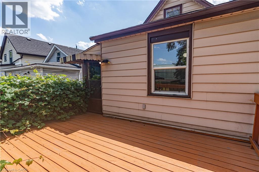 Photo 33 of 35 Gertrude Street, Hamilton ON