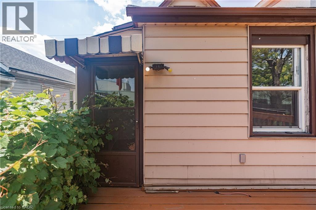 Photo 32 of 35 Gertrude Street, Hamilton ON