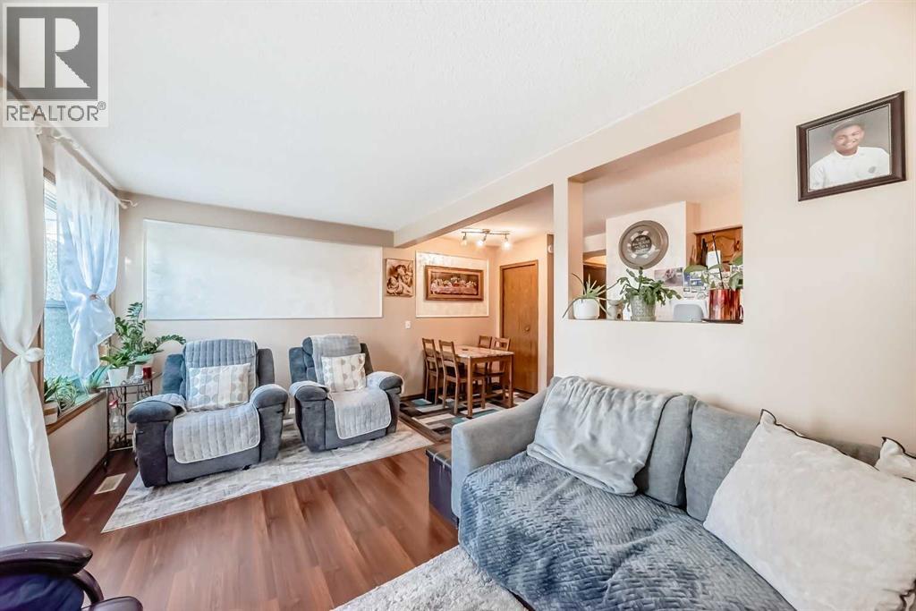 Single Family House for Sale in  Somervale Park SW Somerset Calgary 