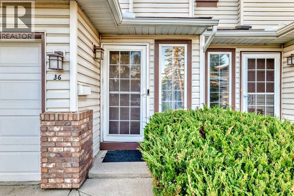 Single Family House for Sale in  Somervale Park SW Somerset Calgary 