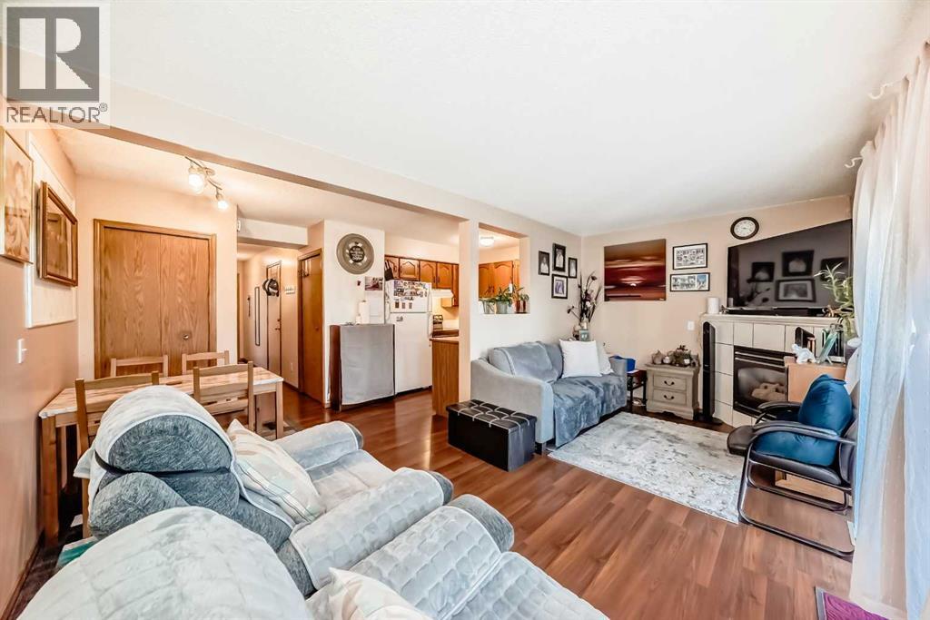 Single Family House for Sale in  Somervale Park SW Somerset Calgary 