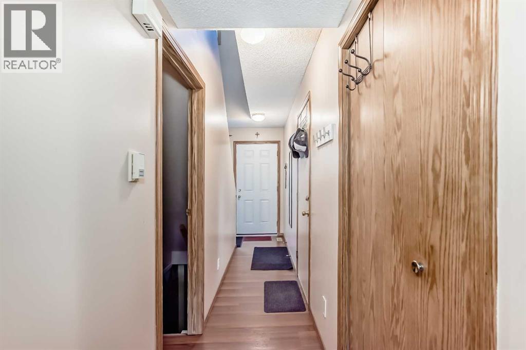 Single Family House for Sale in  Somervale Park SW Somerset Calgary 