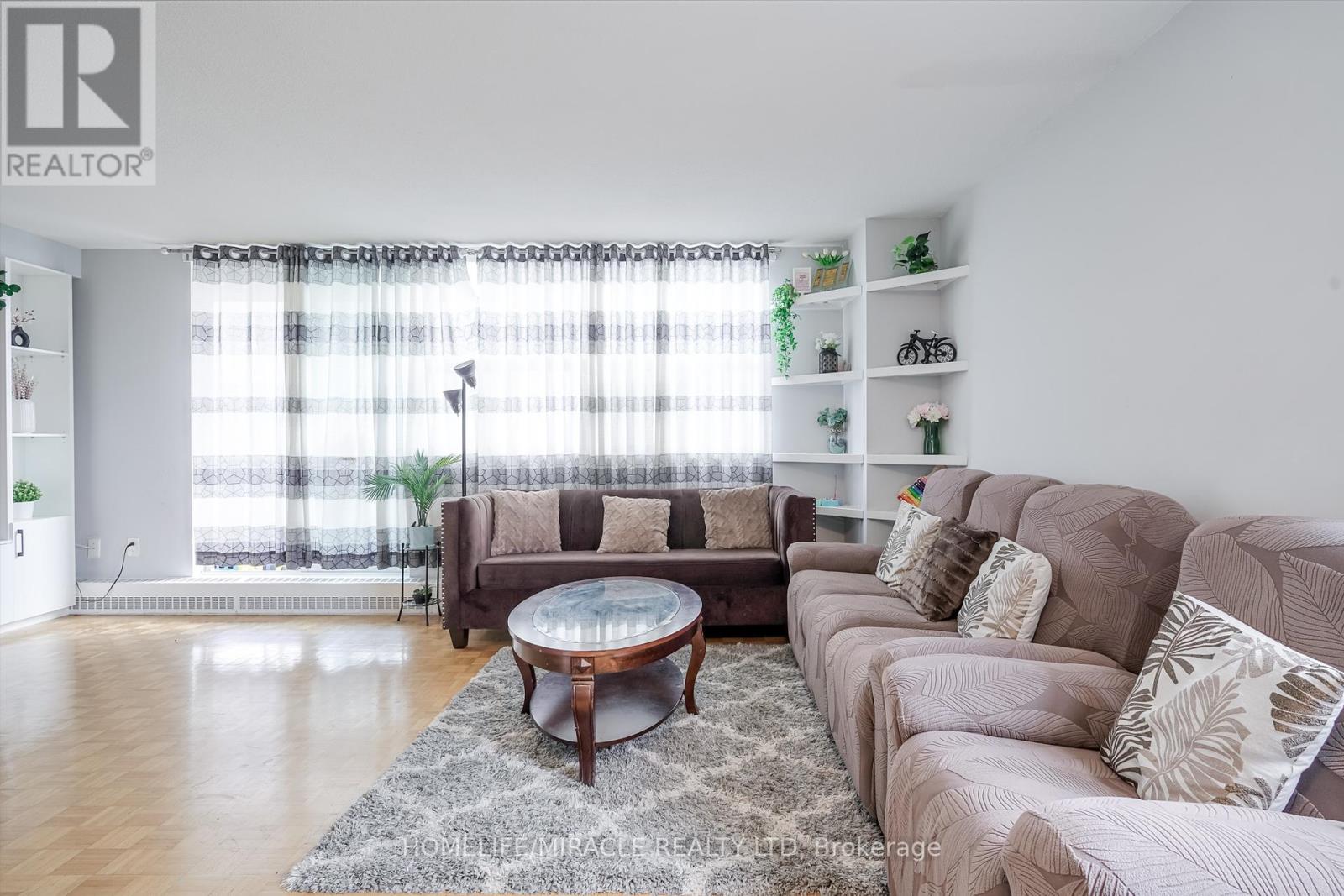 Photo 10 of 1003 2645 Kipling Avenue, Toronto ON