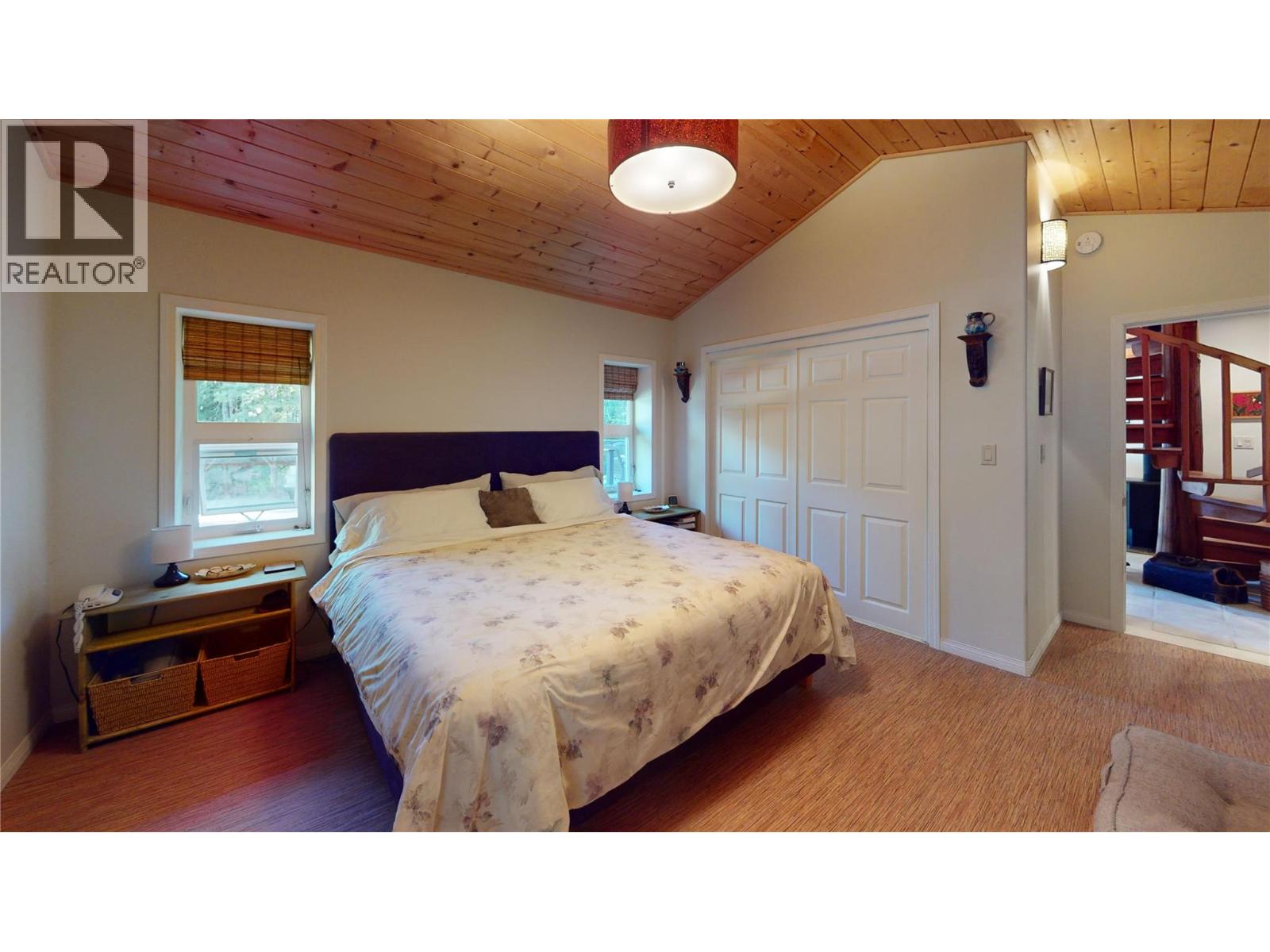 16317 Cedar Road, Crawford Bay