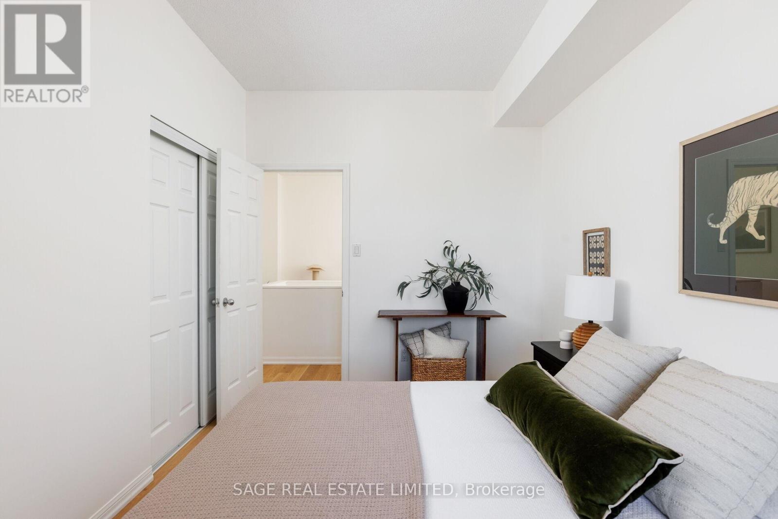 Photo 28 of 615 550 Front Street W, Toronto ON