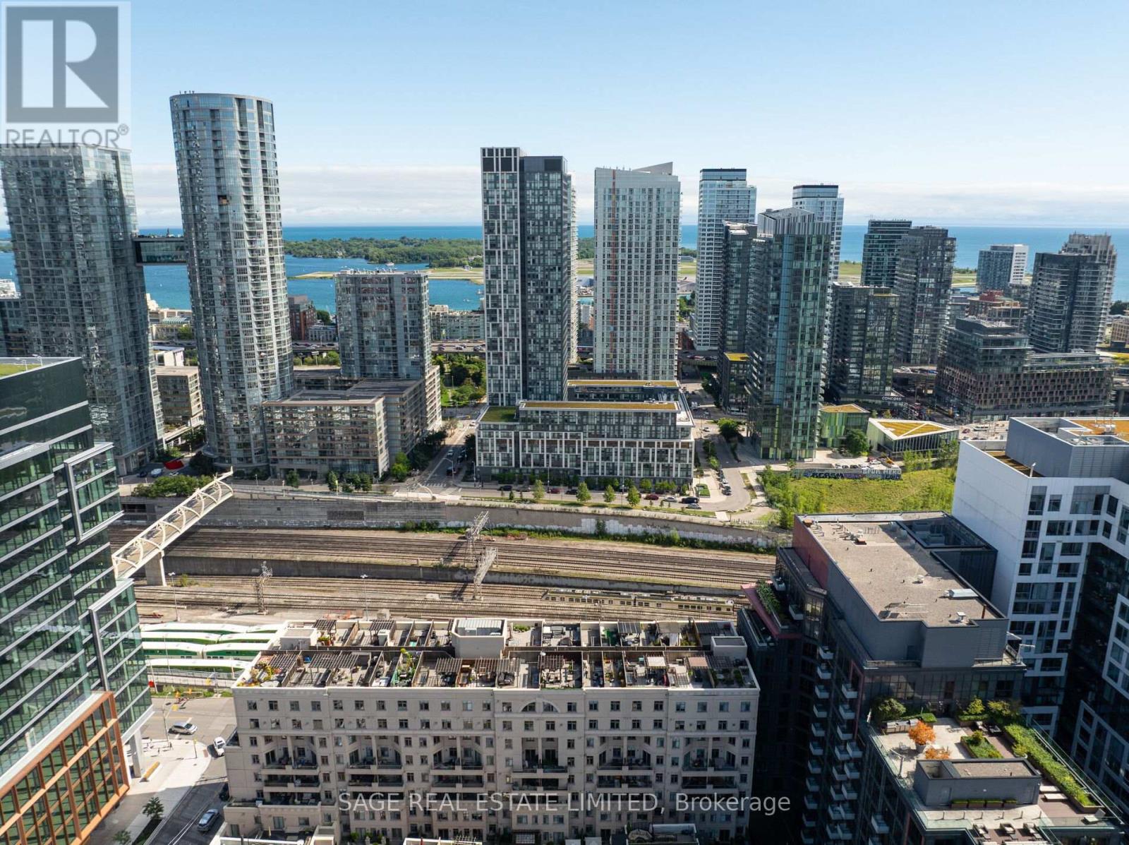 Photo 33 of 615 550 Front Street W, Toronto ON