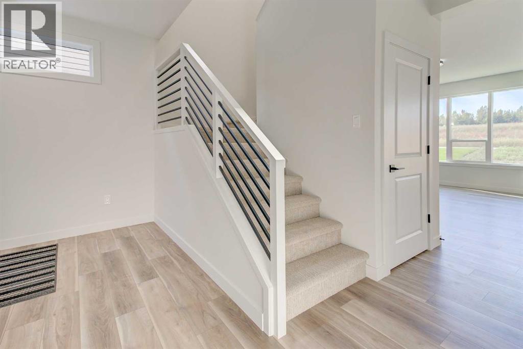 Photo 19 of 103 Crestview Boulevard, Sylvan Lake AB