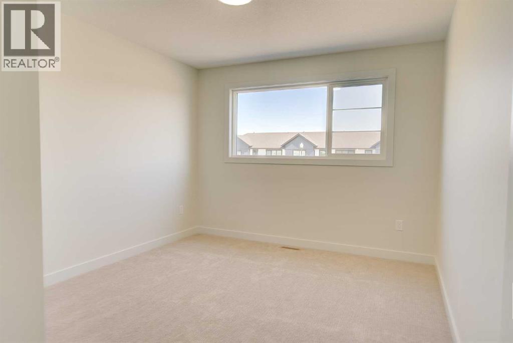Photo 29 of 103 Crestview Boulevard, Sylvan Lake AB