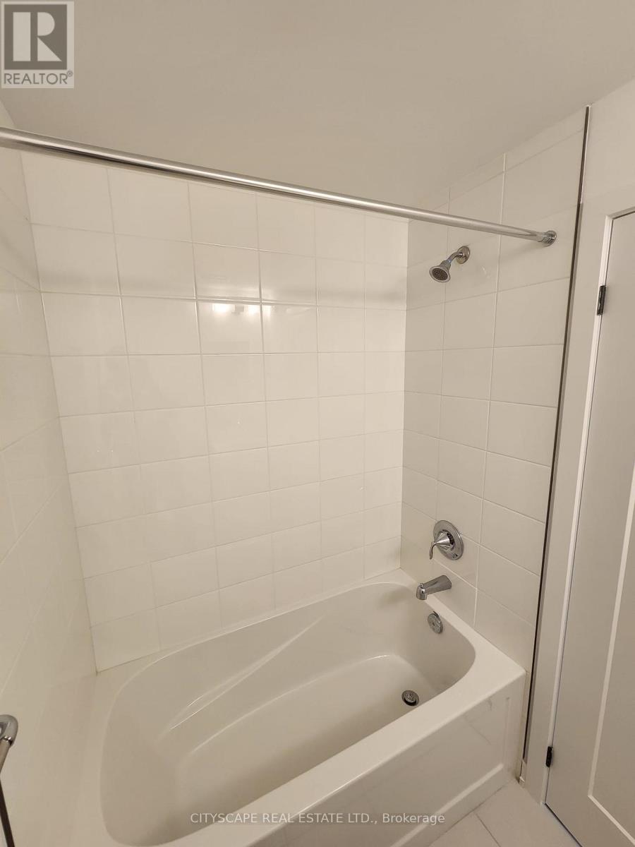 Photo 19 of 70 940 St David Street N, Centre Wellington ON