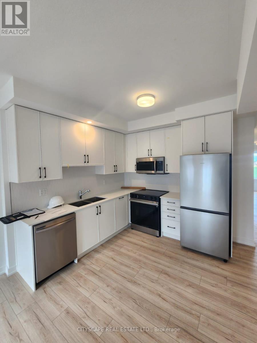Photo 3 of 70 940 St David Street N, Centre Wellington ON