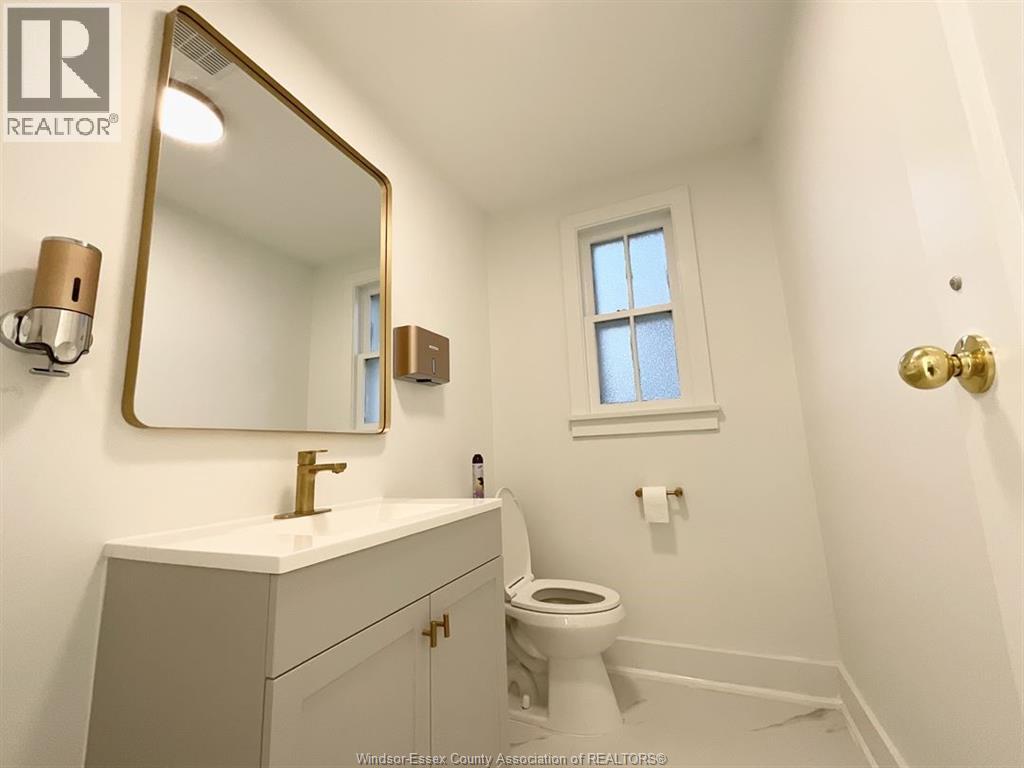 Photo 14 of 11 Victoria Street, Wheatley ON