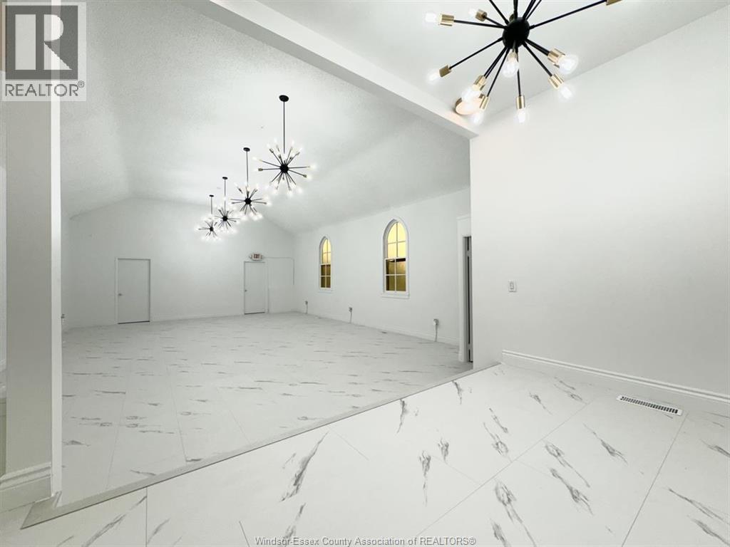 Photo 8 of 11 Victoria Street, Wheatley ON