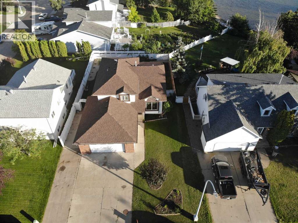 Photo 2 of 8905 102 Avenue, Grande Prairie AB