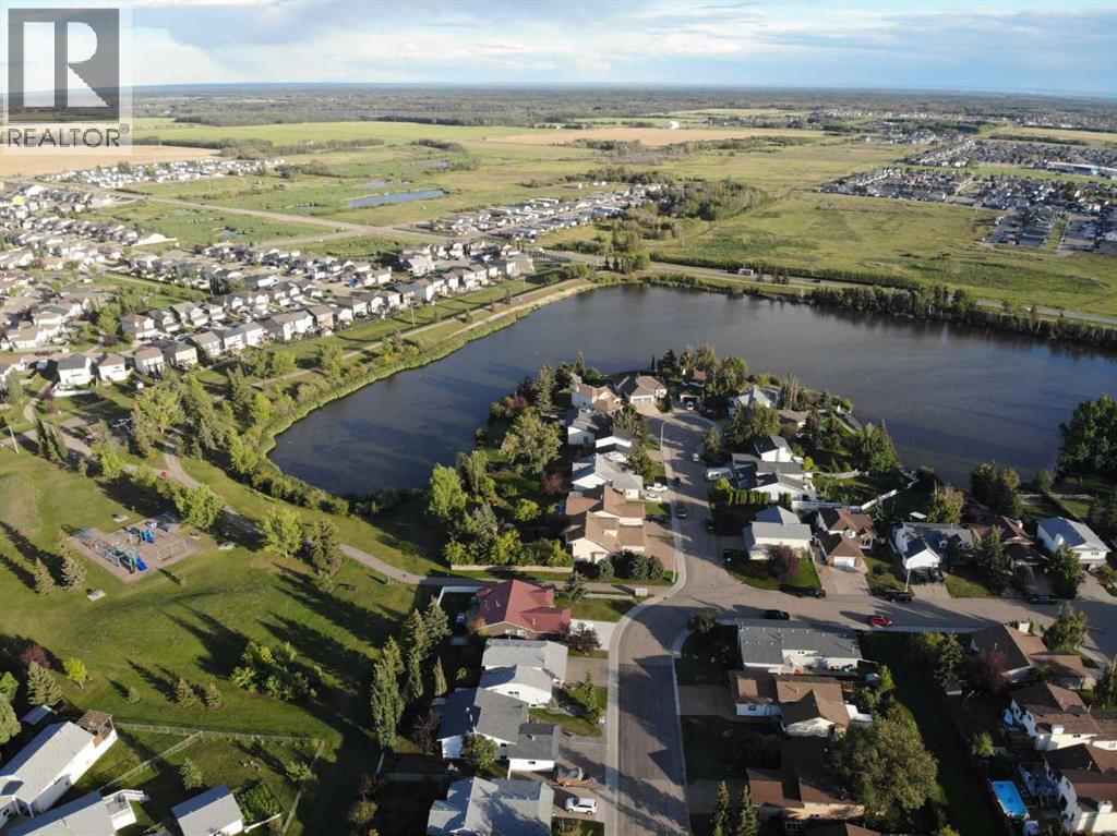 Photo 4 of 8905 102 Avenue, Grande Prairie AB